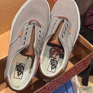 Vans Men's Gray and Brown Sneakers